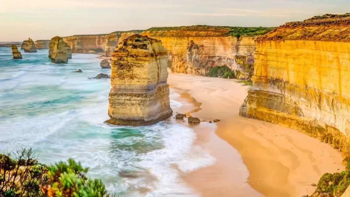 Twelve apostles