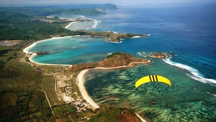 Pantai kuta lombok