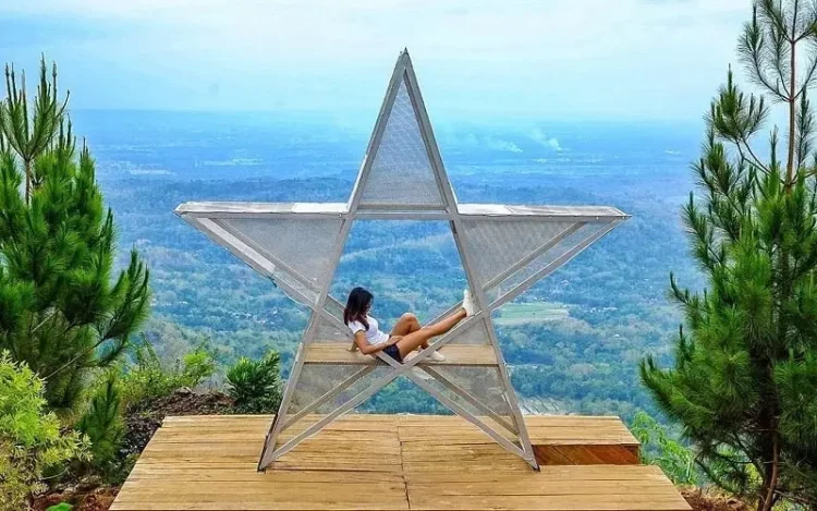 Bukit lintang sewu