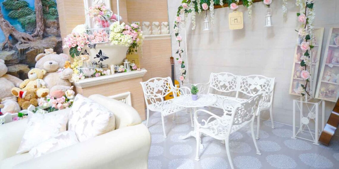 Cafe instagramable di surabaya paling cocok untuk milenial Cafe instagramable di surabaya
