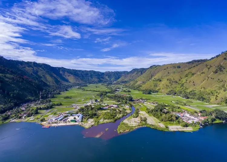 Wisata Apa Saja Yang Ada Di Danau Toba? Ini 50 Spot Terbaik Dan Info ...