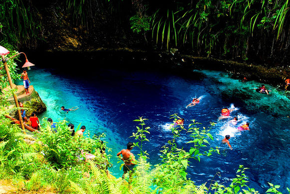 Tempat terindah. Enchanted River. 