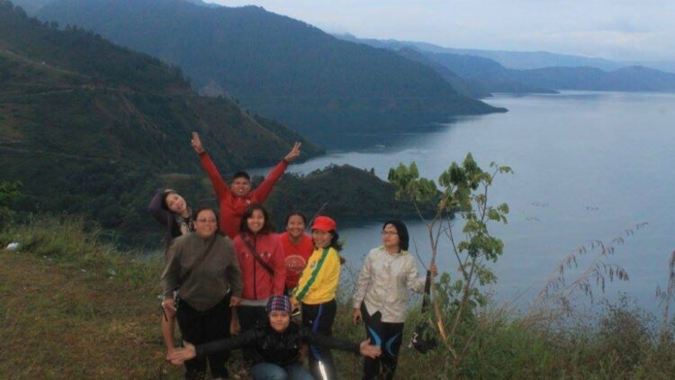 Berbagai jenis kegiatan seru danau toba yang harus dicoba Beragai macam jenis kegiatan seru danau toba yang harus dicoba