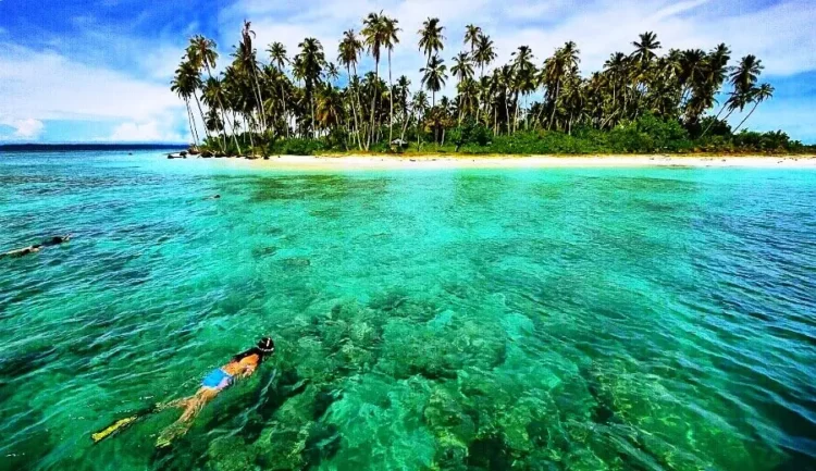 Wisata di kepulauan banyak