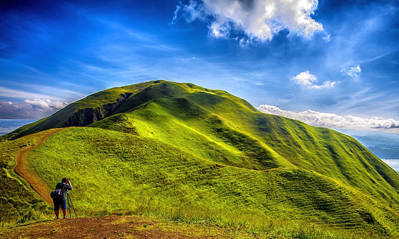 Bukit Holbung